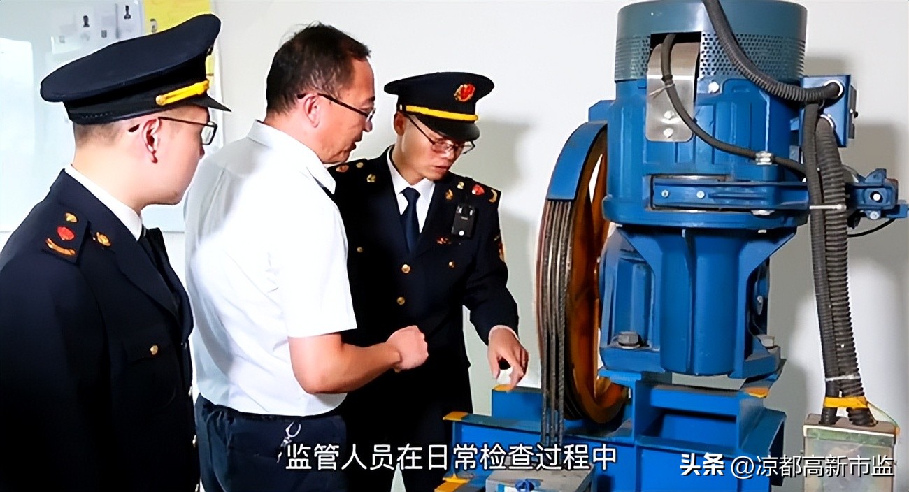 电梯钢丝绳同时更换原理_电梯一根钢丝绳坏了更换全部钢丝原因_升降货梯的钢丝如何更换