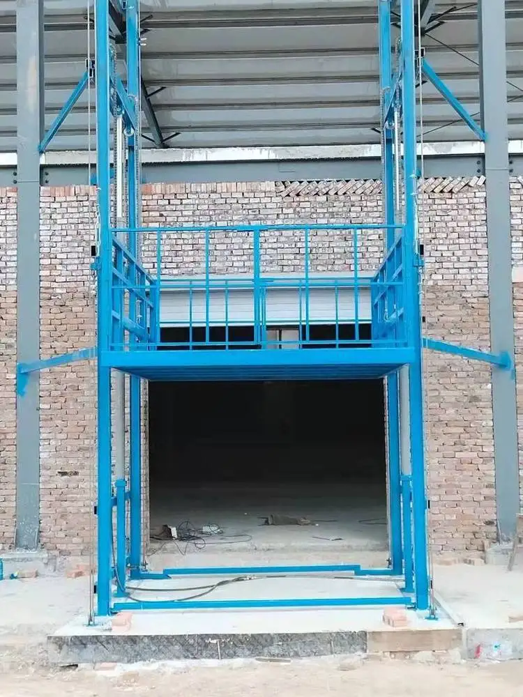 创硕升降货梯_广州导轨链条式升降货梯如何设计_导轨链条式升降平台