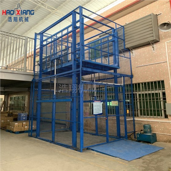 液压升降货梯台面倾斜如何处理_液压升降平台故障处理_液压升降平台维修技巧