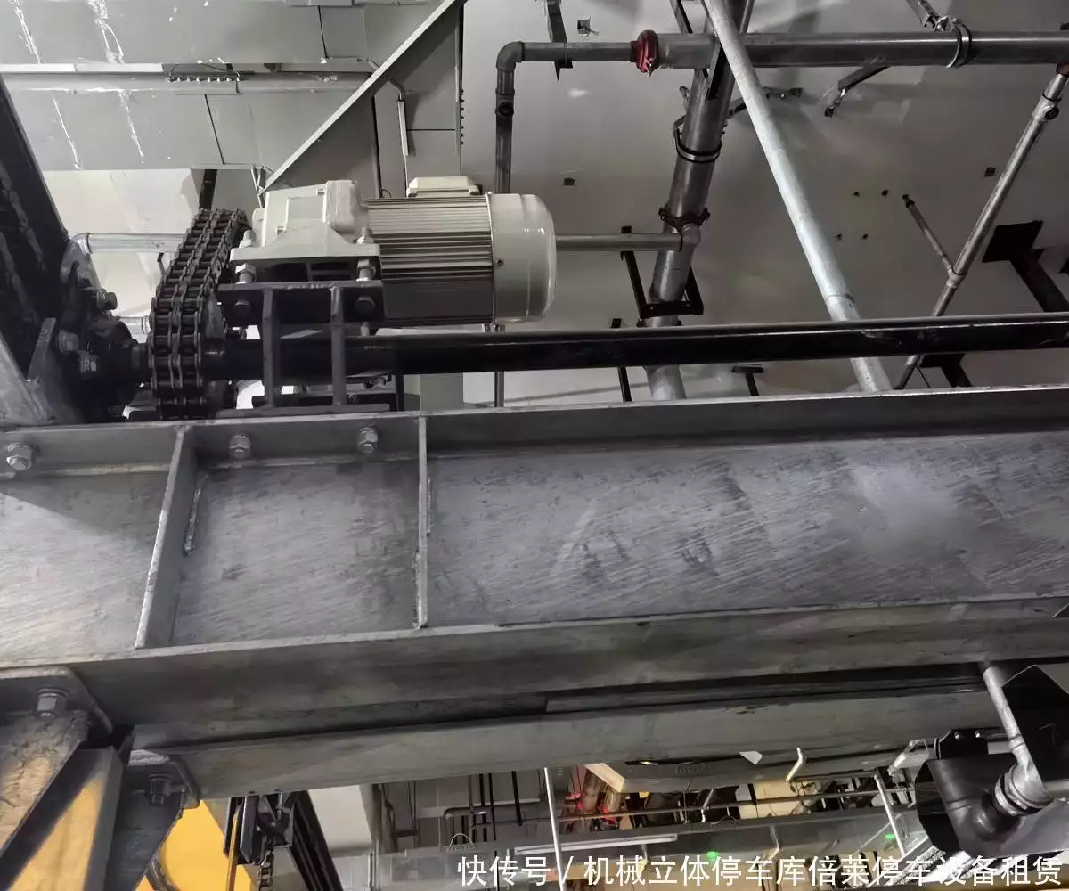 单柱式垂直升降停车设备租赁_小型移动液压升降平台_三层垂直升降停车库设备租赁