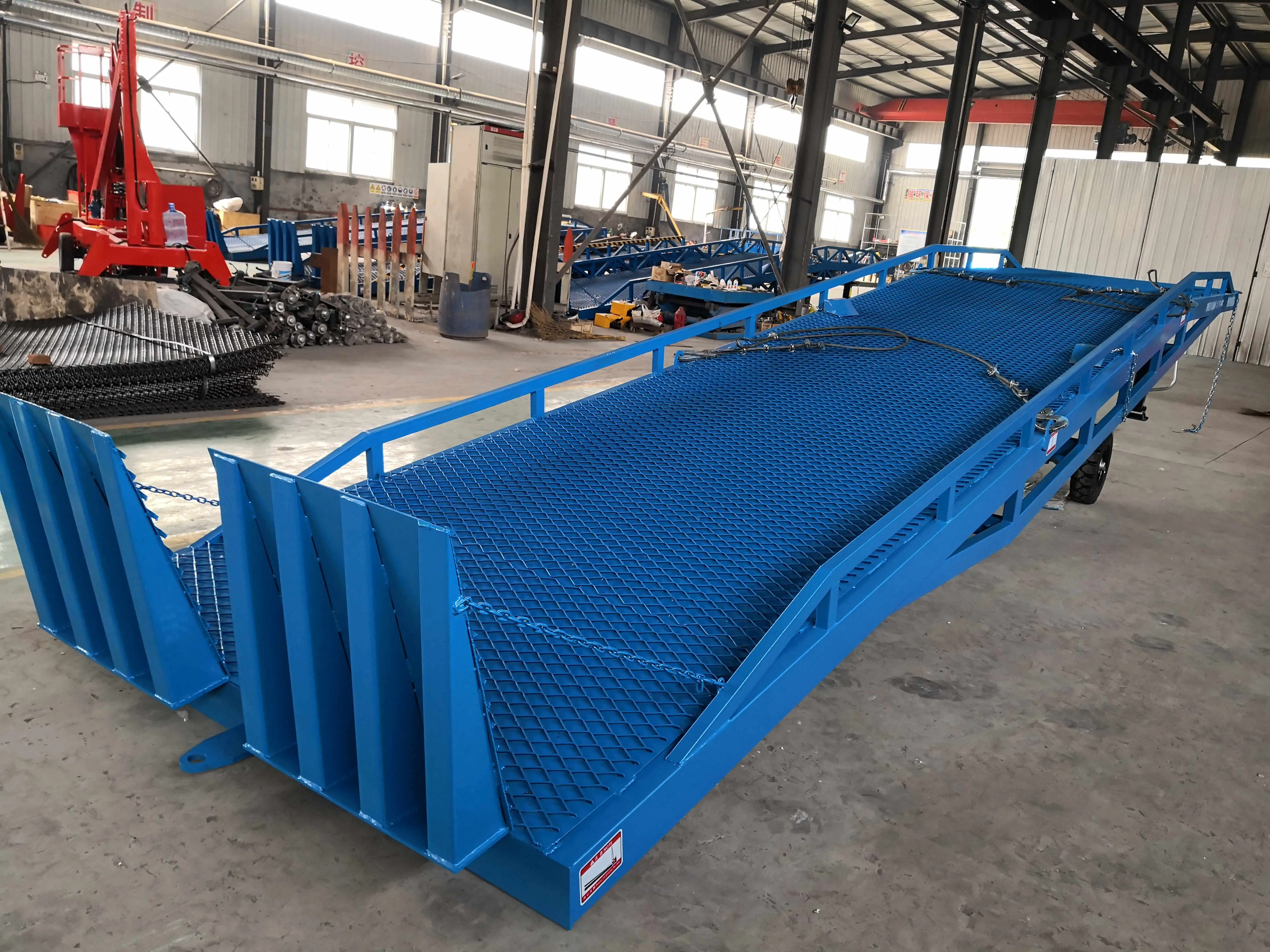 解决方案:2026厂家盘点！这几种‘自行走’升降机，让你的厂房效率原地起飞