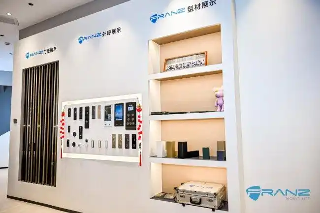 弗朗茨观光电梯设计_别墅电梯公司_弗朗茨别墅家用电梯